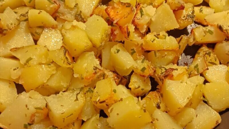 Patate in Tegame con Erba Cipollina