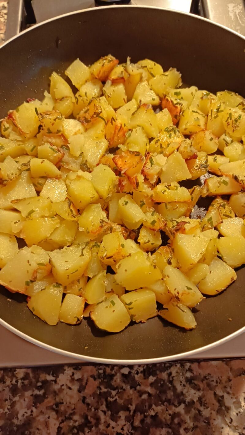 Patate in Tegame con Erba Cipollina