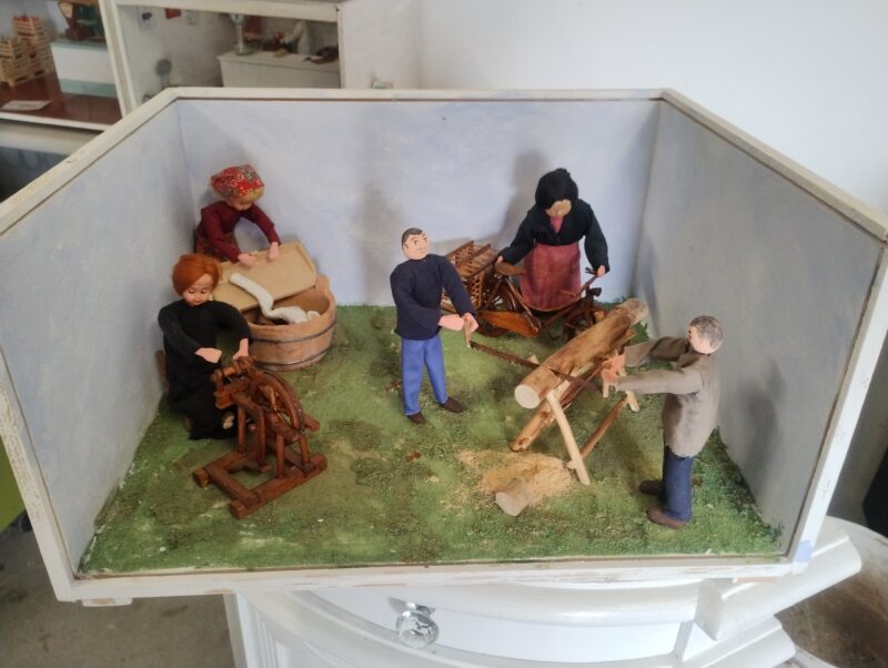I Mestieri di una volta: miniature artigianali